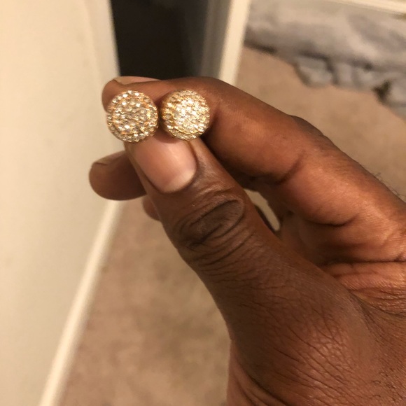 Diamond earrings - Picture 1 of 1